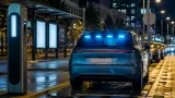 NHTSA propone luci ciano per i veicoli senza conducente e modifica la norma FMVSS n. 108